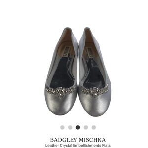 BADGLEY MISCHKA
Leather Crystal Embellishments Flats